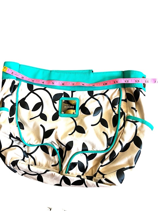 Miche Crossbody with insert and strap or overlay with current handbag - Picture 12 of 14